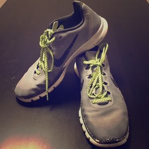 Nike Free Advantage size 8.5