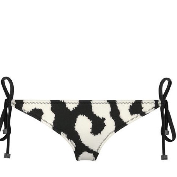 Triangle bottoms