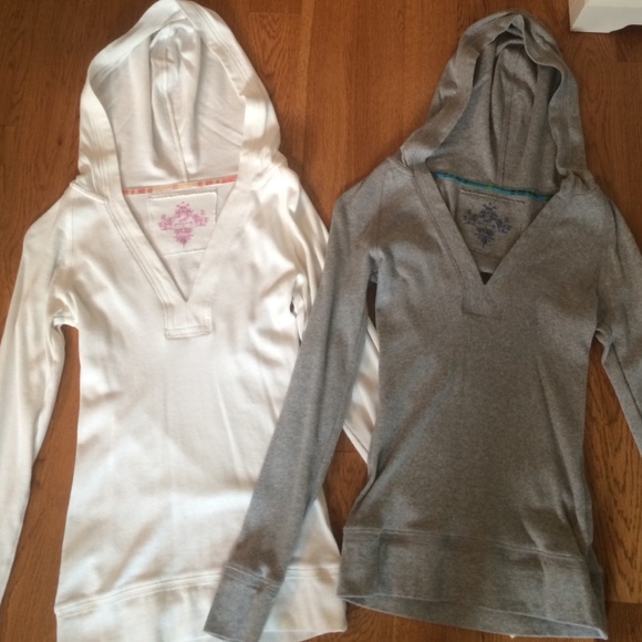 SO Tops - Bundle! 2 SO hooded long sleeve V-neck shirts