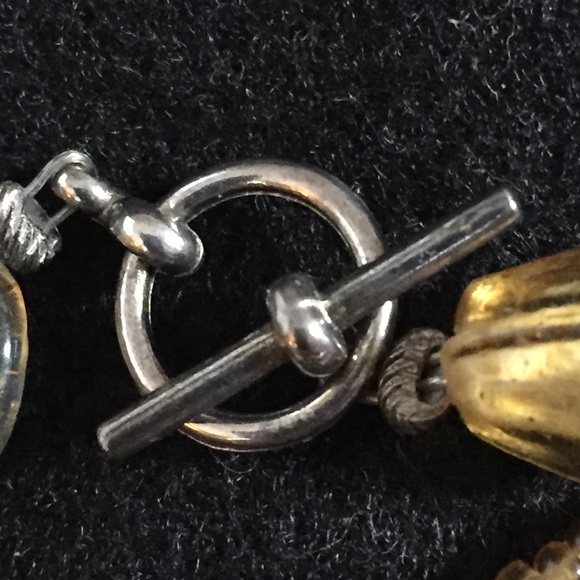 ⬇️ PRICE Glass beaded necklace with toggle closure - Picture 4 of 4