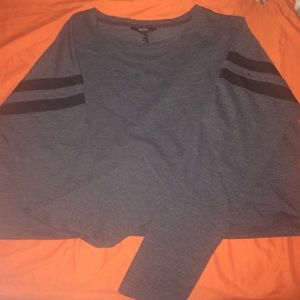 long sleeve crop top