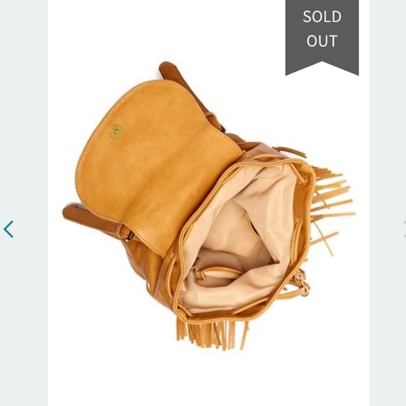 ❗️SOLD❗️ 🆕 Carlos Santana Fringe Backpack - Picture 3 of 4