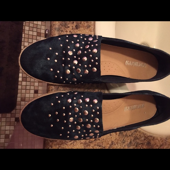 Blue studded canvas slip-ons - size 11