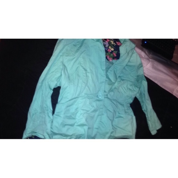 Mint blazer - Picture 1 of 4