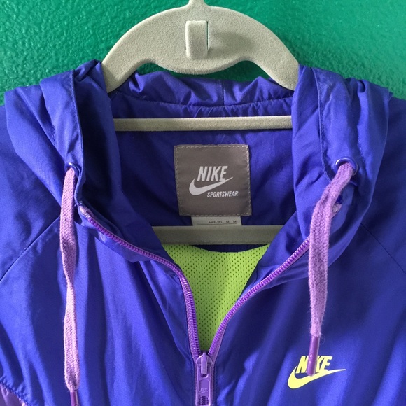 Nike Lined Full-Zip Windbreaker M