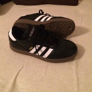 Adidas samba