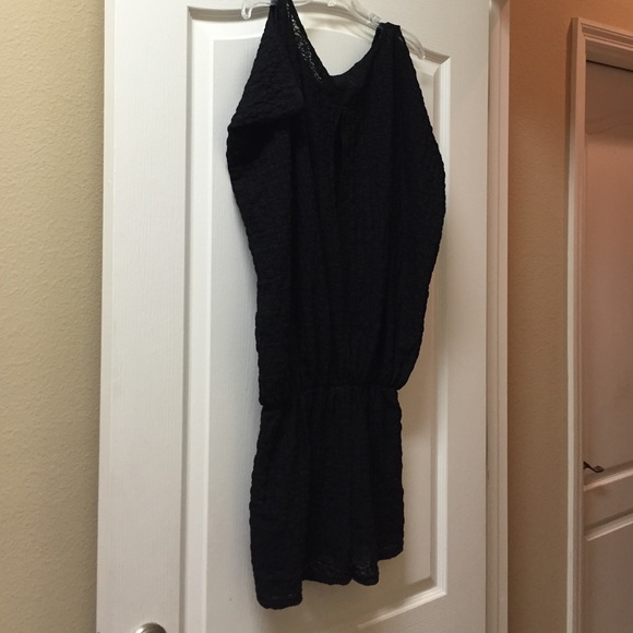 Comfy black romper - Picture 2 of 3