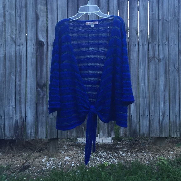 Front tie sweater