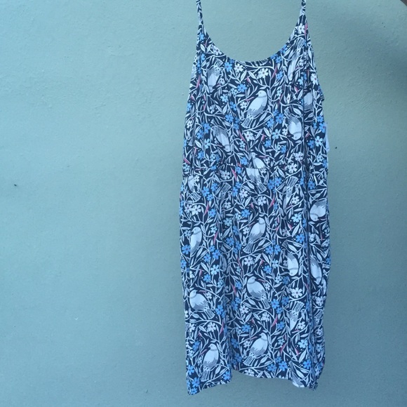 Cute bird design dress