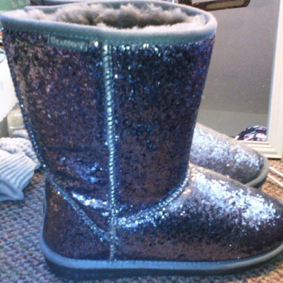 Bearpaw shiny boots 10