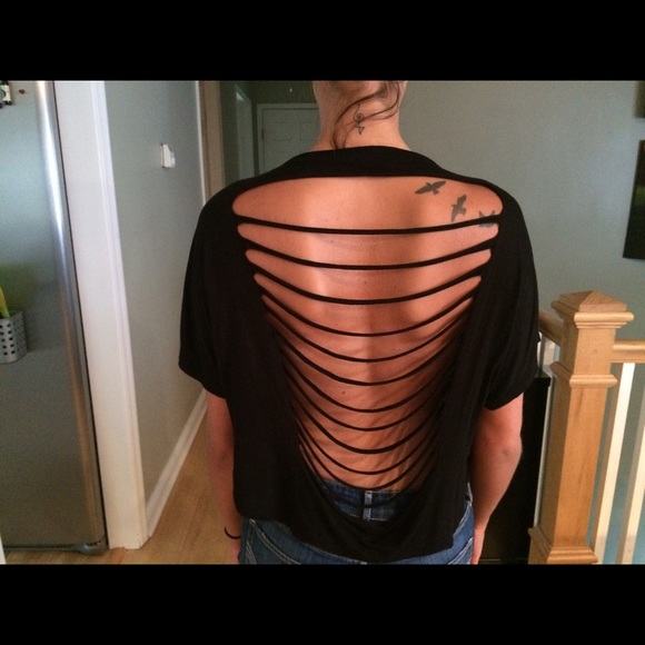 black high/low,slit back crop top - Picture 2 of 3
