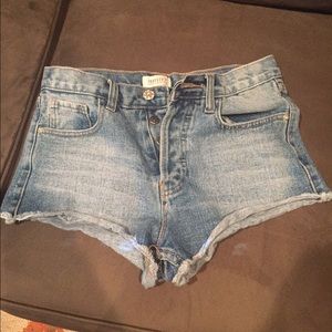 Forever 21 light wash high waisted shorts