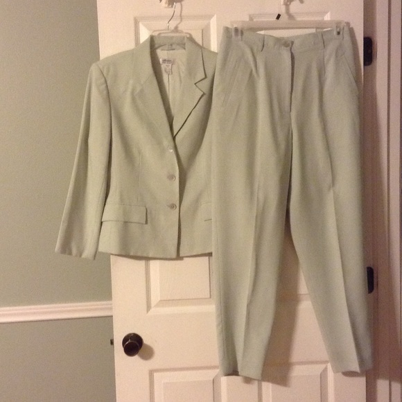 Suit