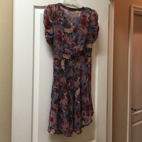 Dress - Picture 2 of 2
