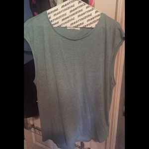 ✳️REDUCED✳️Open back shirt