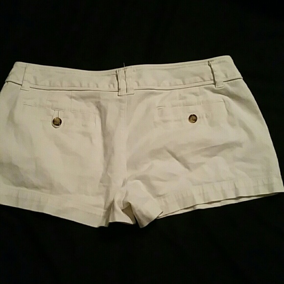 Shorts - Picture 2 of 2