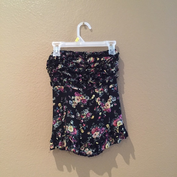 Strapless floral black top