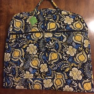 Vera Bradley garment bag (never used)