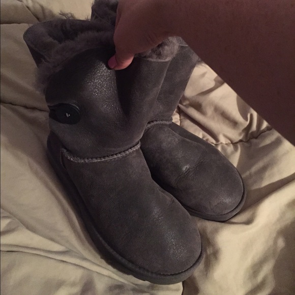 Authentic ugg boots! Sz 8
