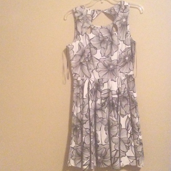 Black and white flare dress