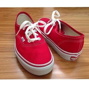 Red Vans🎈