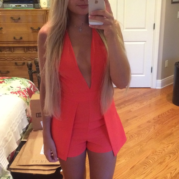 Coral Foxy Lady Front Cut-Out Romper - Picture 3 of 4