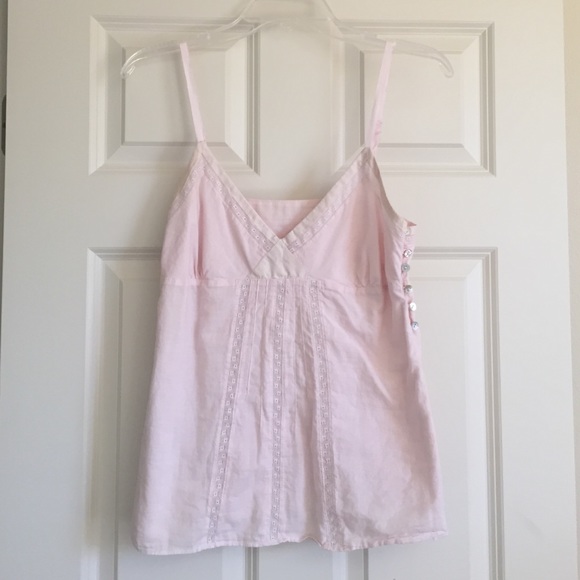 A&F light pink tank top