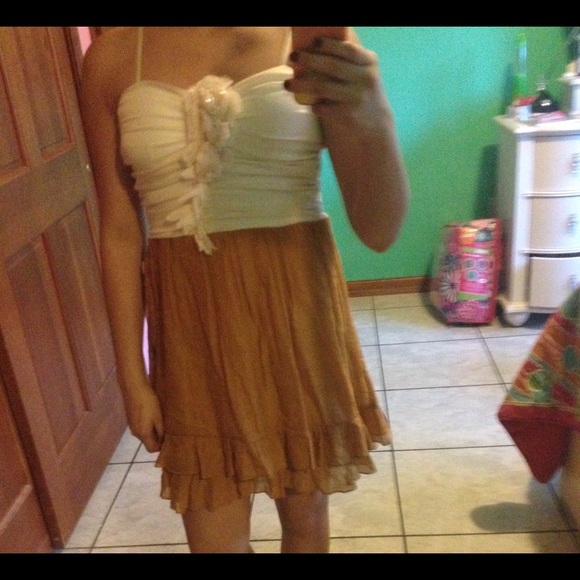 Party dress - Picture 1 of 1