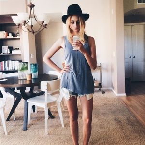 SOLD - Eileen Fisher | racerback linen tank