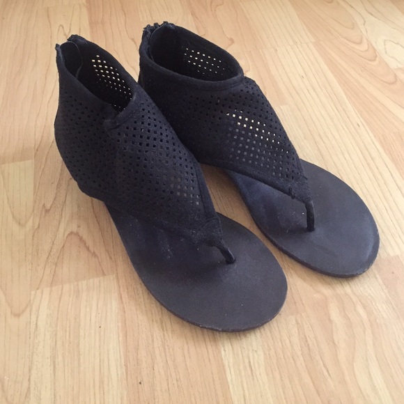 Madden Girl Sandals
