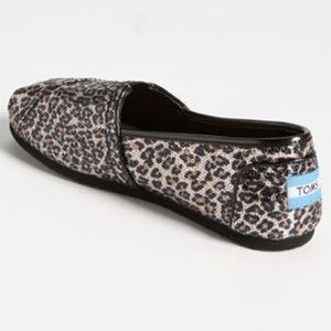 NIB: Toms Panthera Metallic and Black Sequin Shoes