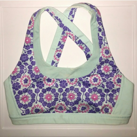 ISO size 8 or 6 run your stuff bra lululemon