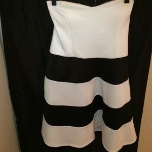 Black and white short dress