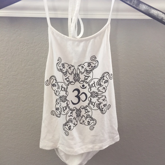 Brandy Melville halter graphic top