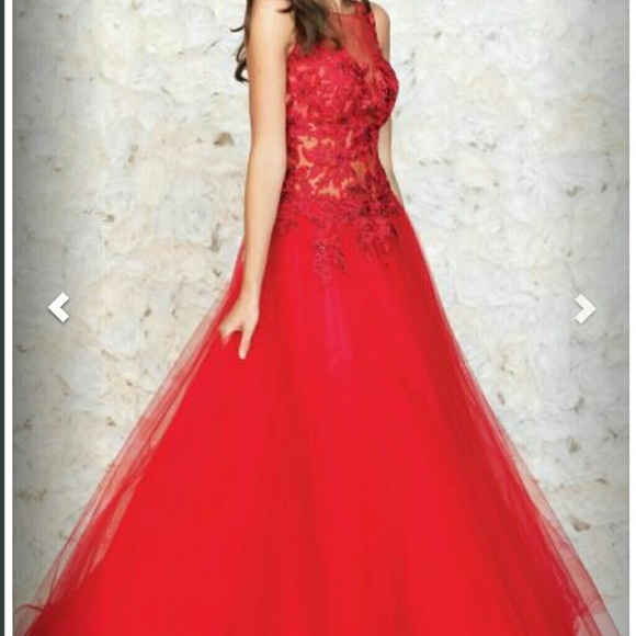 Madison James Gown for exposure dress available t - Picture 4 of 4