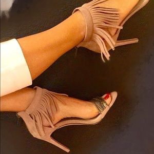Vince Camuto Shoes - Vince Camuto fringe sandals Vince Camuto Shoes - Vince Camuto fringe sandals