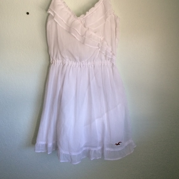 ✨SOLD ON MERCARI✨ Hollister White Dress