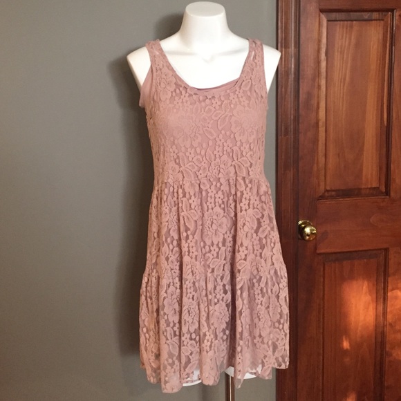 Lace dress