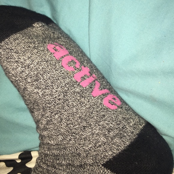 active socks - Picture 2 of 3