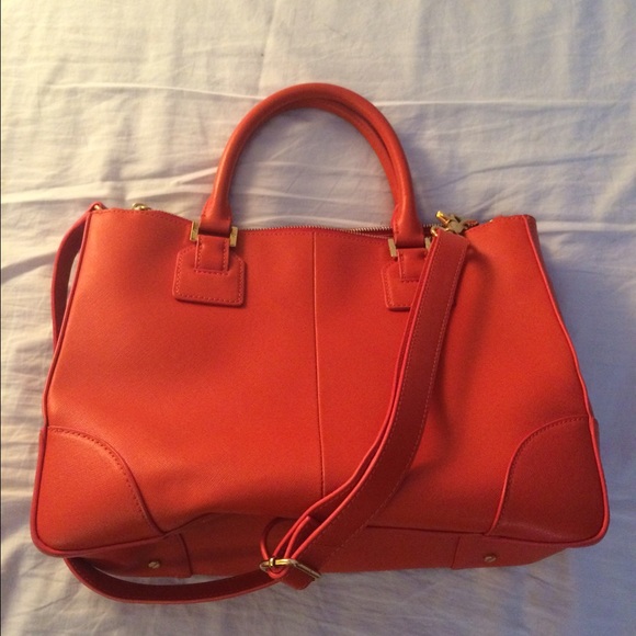 Tory Burch Robinson double zipper tote in Orange - Picture 2 of 4