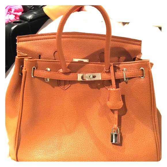 Camel handbag with Lock and key (Birkin inspired)
