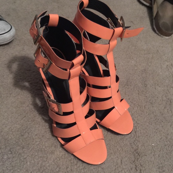 Shoes - Picture 1 of 2