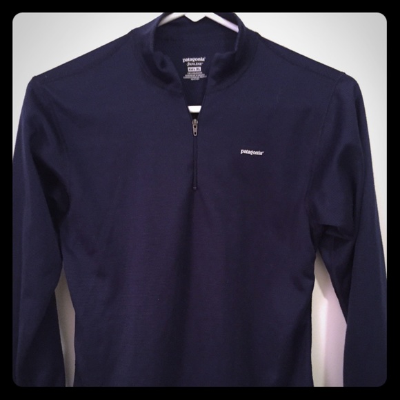 Patagonia Navy midweight Capilene - kids XL