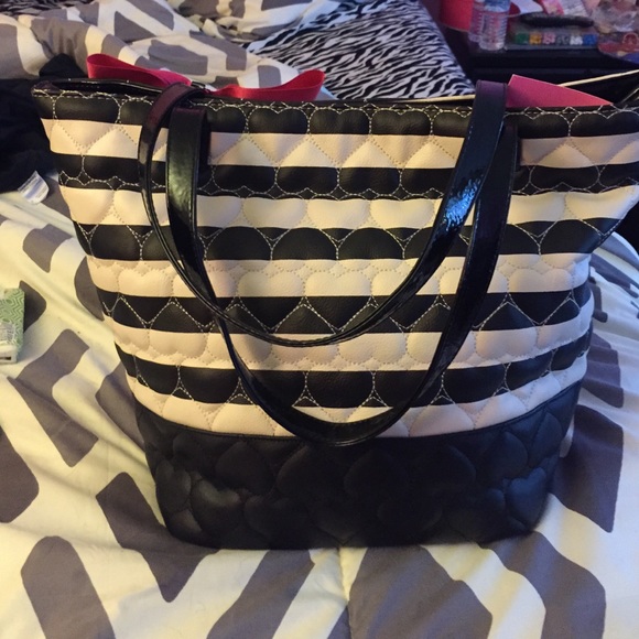 ‼️SOLD‼️ - Picture 2 of 4