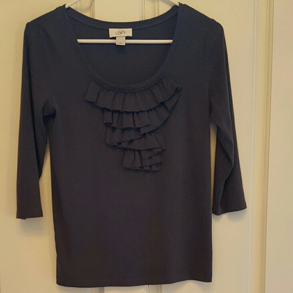 A. Taylor Loft 3/4 sleeve knit