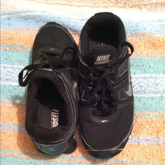 Women's black nike turbo 11's size.8