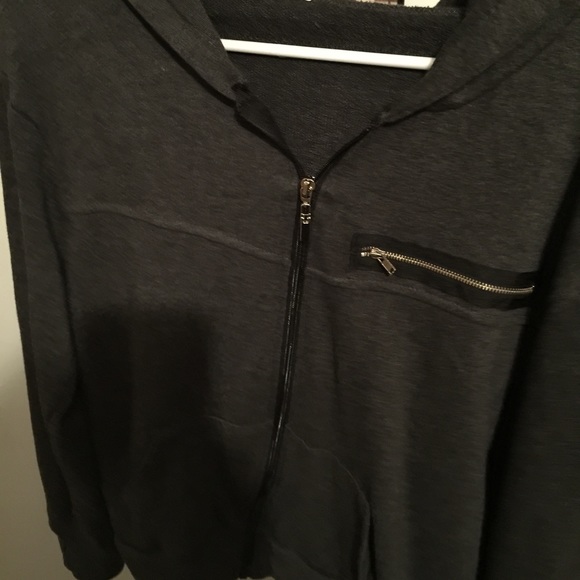 Sweaters all the way from KOREA - Picture 2 of 3