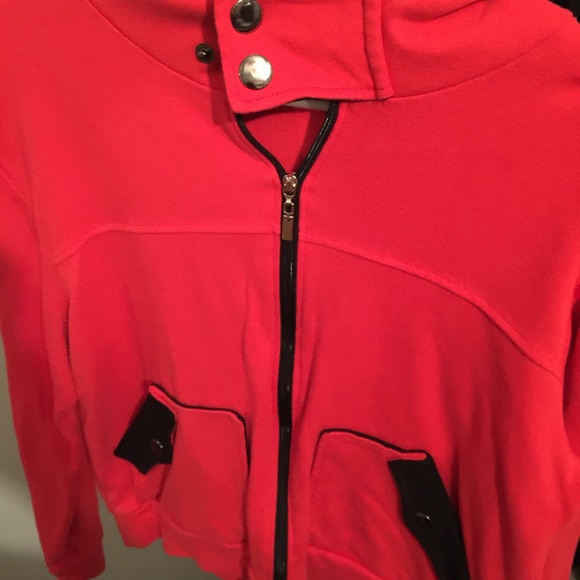 Sweaters all the way from KOREA - Picture 3 of 3