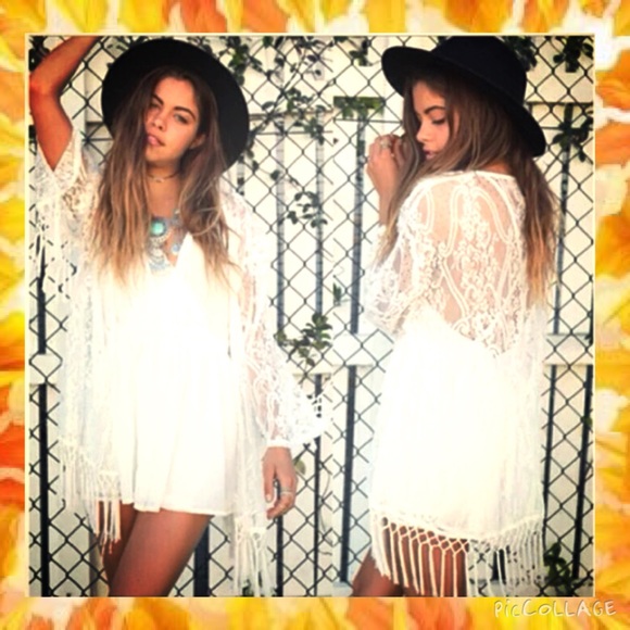 Tops - NWOT White lace fringe kimono/beach cover up