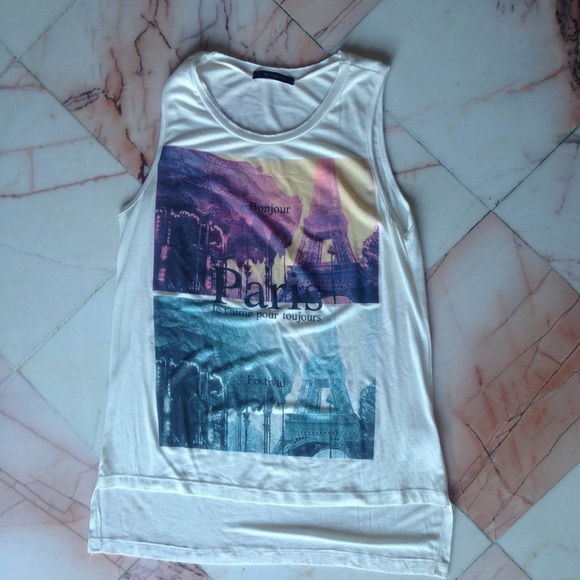 Paris top